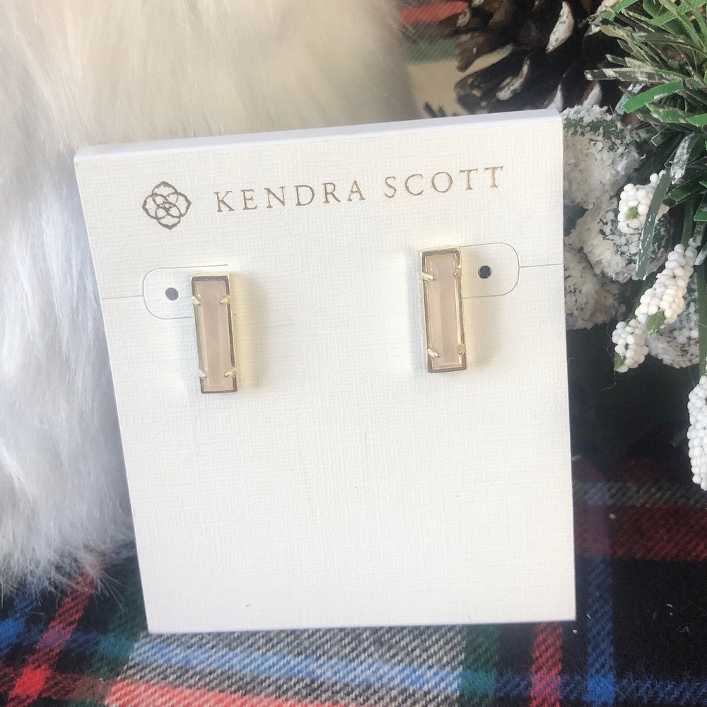 NWT Pink Kendra Scott Lady Studs in Gold